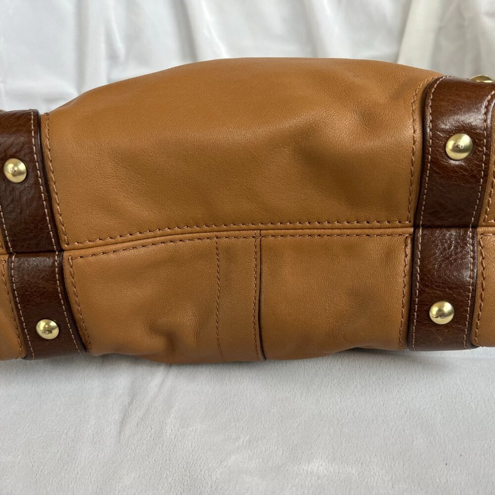Preloved Coach Carly Vintage Medium Hobo Bag Style # 10615 - Picture 4 of 7